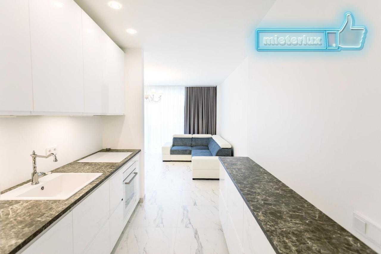 Mieterlux White